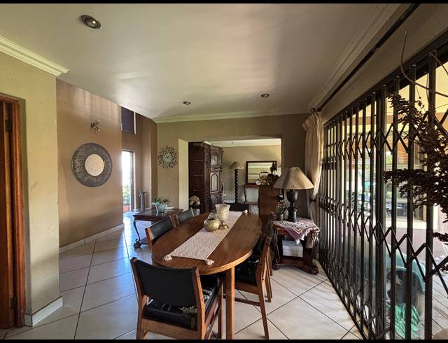 3 BEDROOM HOUSE FOR SALE IN SONNEVELD
